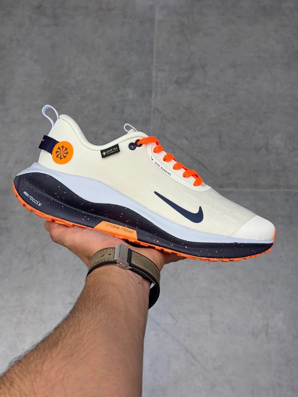 کتونی نایک اینفینیتی آر ان سفید سورمه ای Nike InfintyRN White Navy