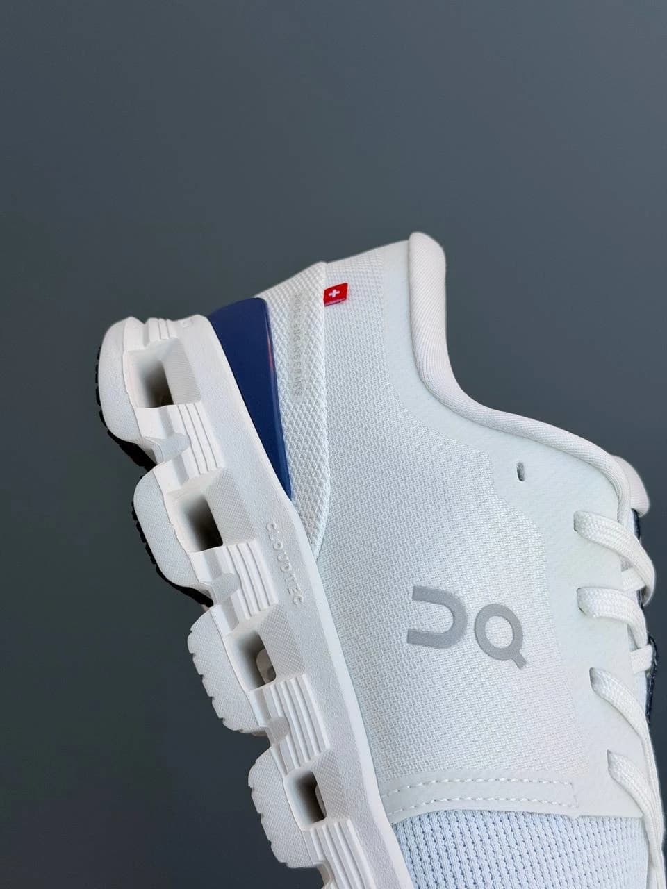 کتونی آن رانینگ کلود ایکس 4 سفید آبی On Running Cloud X4 White Blue — تصویر ۱۲