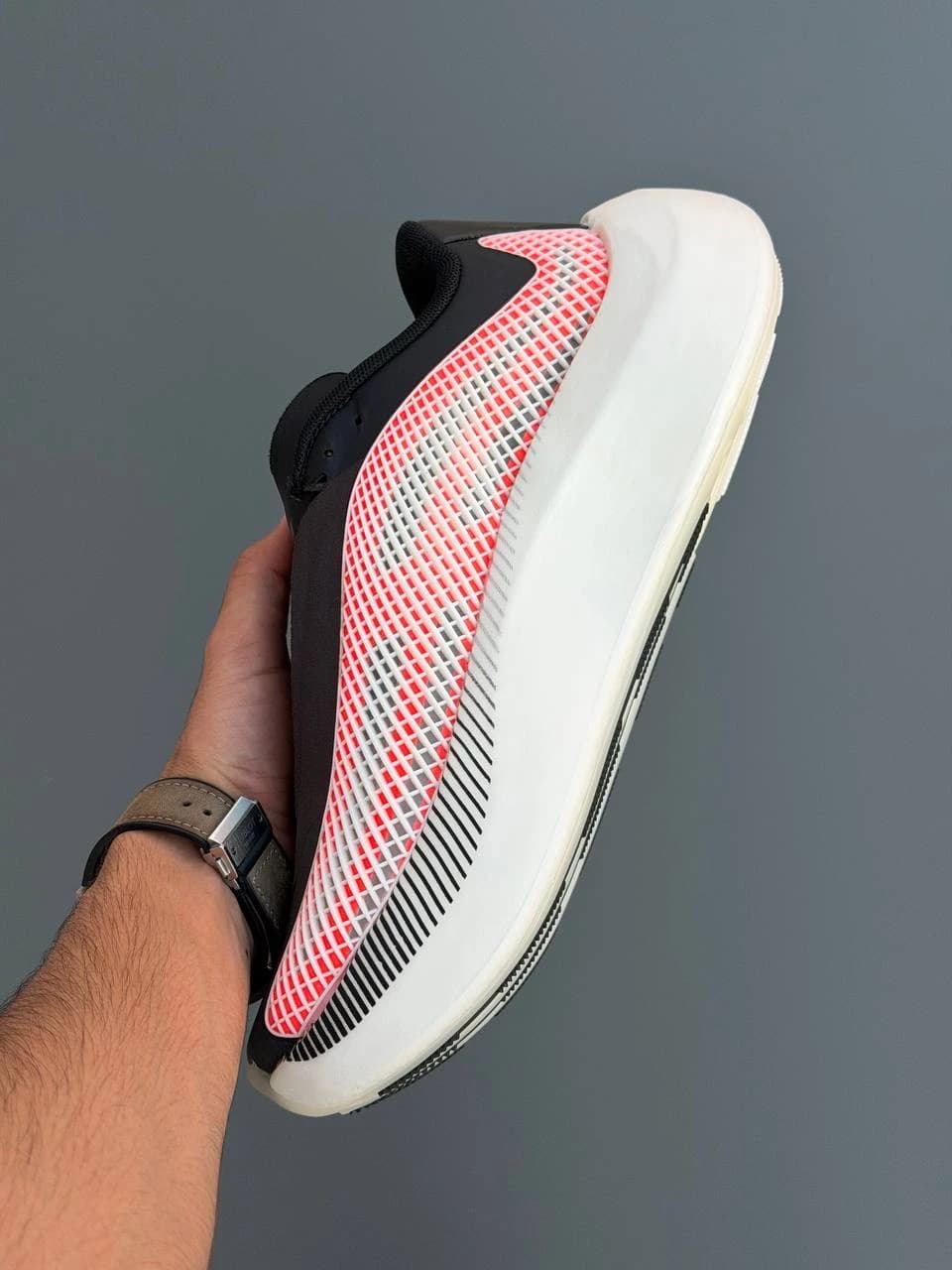 کتونی آدیداس هایپربوست ادج مشکی قرمز سفید Adidas Hyperboost Edge Black Red White — تصویر ۴