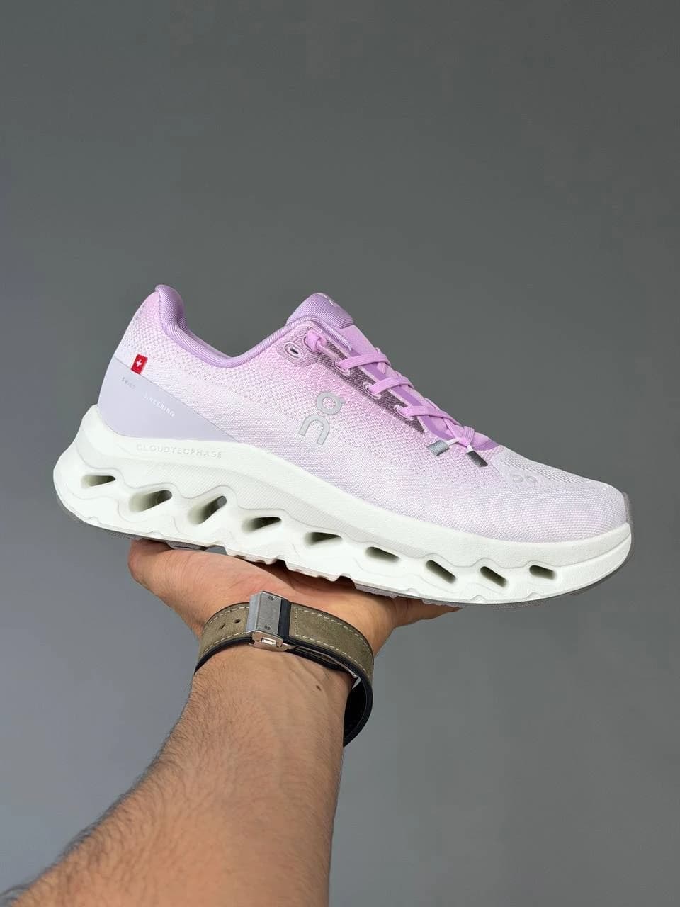 کتونی آن رانینگ کلودتیلت 2 صورتی سفید On Running Cloudtilt 2 Pink White — تصویر ۲