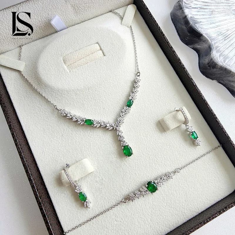 سرویس زنجیری نقره زنانه لاریسا SZ33 — تصویر ۷