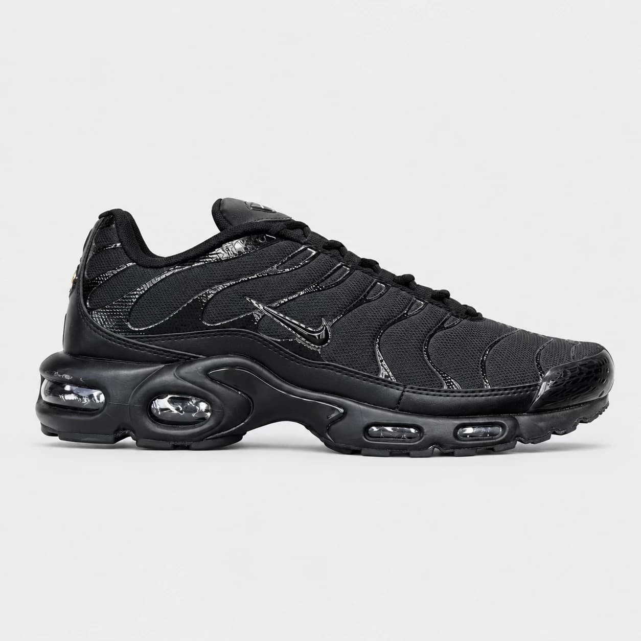 کتونی نایک ایرمکس پلاس تی ان مشکی Nike AirMax Plus TN Black — تصویر ۷
