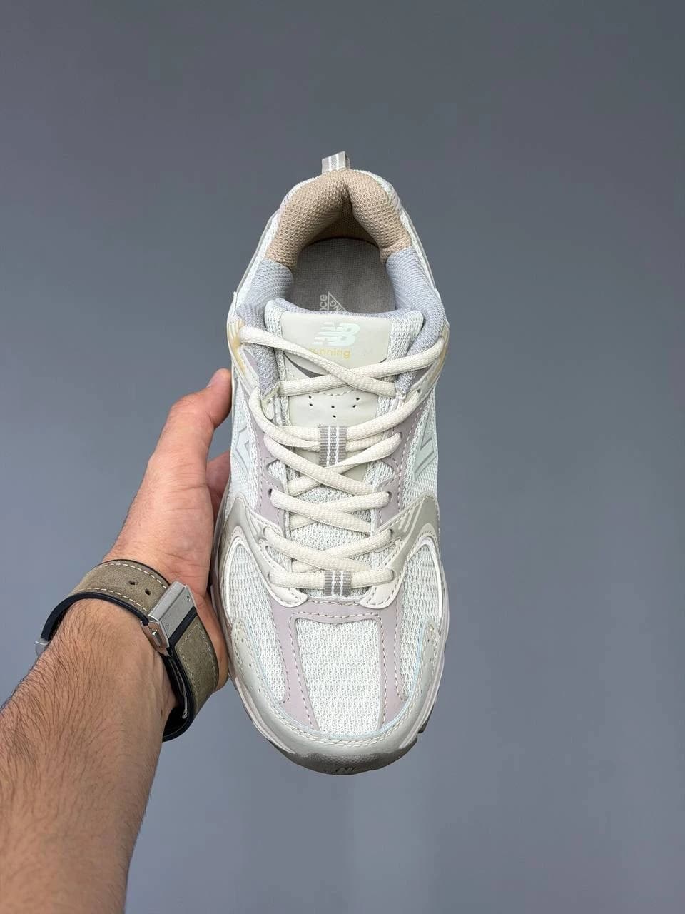 کتونی نیوبالانس 530 سفید قهوه ای New Balance 530 White Gray Brown — تصویر ۳