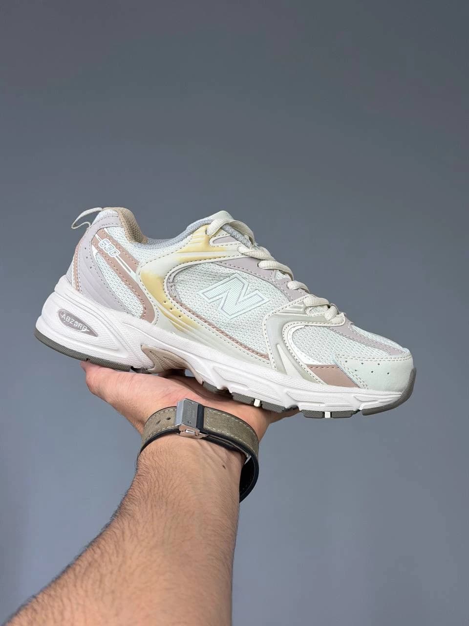 کتونی نیوبالانس 530 سفید قهوه ای New Balance 530 White Gray Brown — تصویر ۲