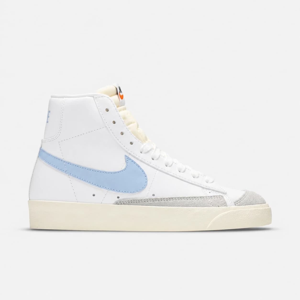 کتونی نایک بلیزر ساقدار سفید آبی Nike Blazer Mid 77 White Blue