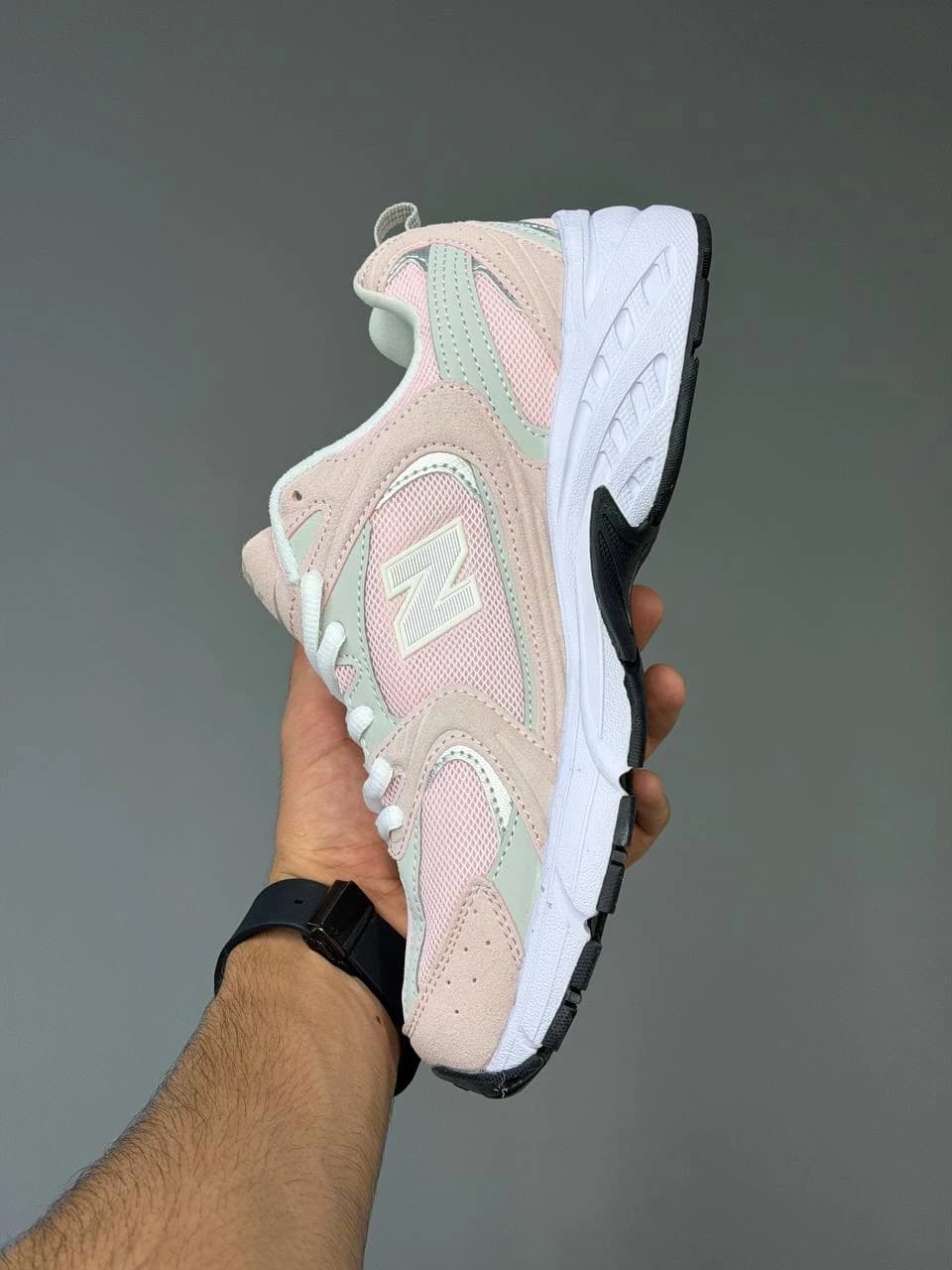 کتونی نیو بالانس 530 صورتی سفید New Balance 530 Pink white — تصویر ۴