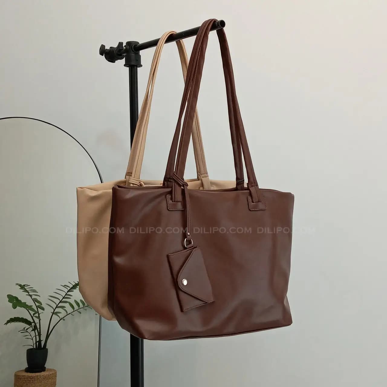 کیف زنانه بزرگ دستی و دوشی ستیرا 2636 — تصویر ۹