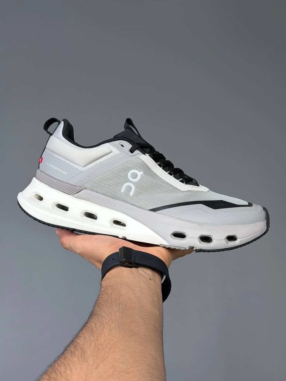 کتونی آن رانینگ کلودنوا ایکس طوسی مشکی On Ranning Cloudnova X Gray Black — تصویر ۲