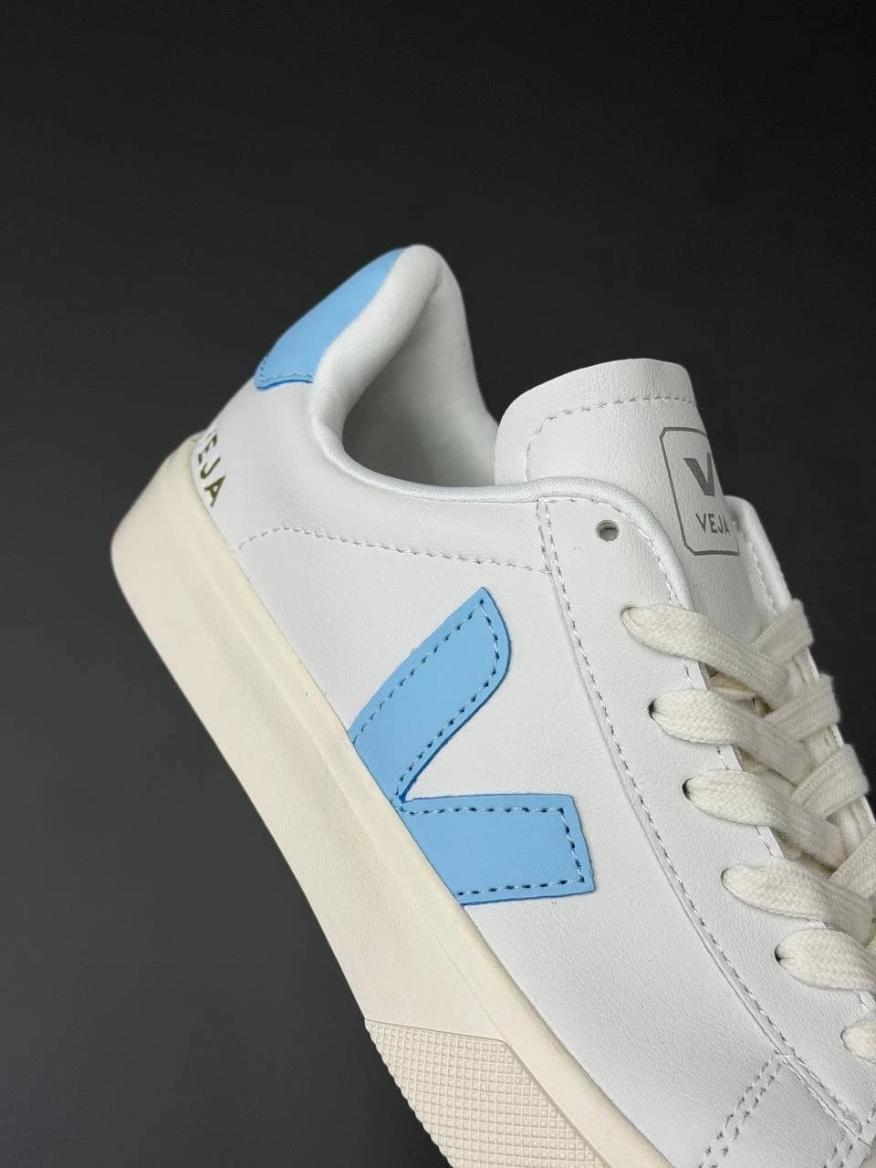 کتونی وجا سفید آبی Veja White Blue — تصویر ۶