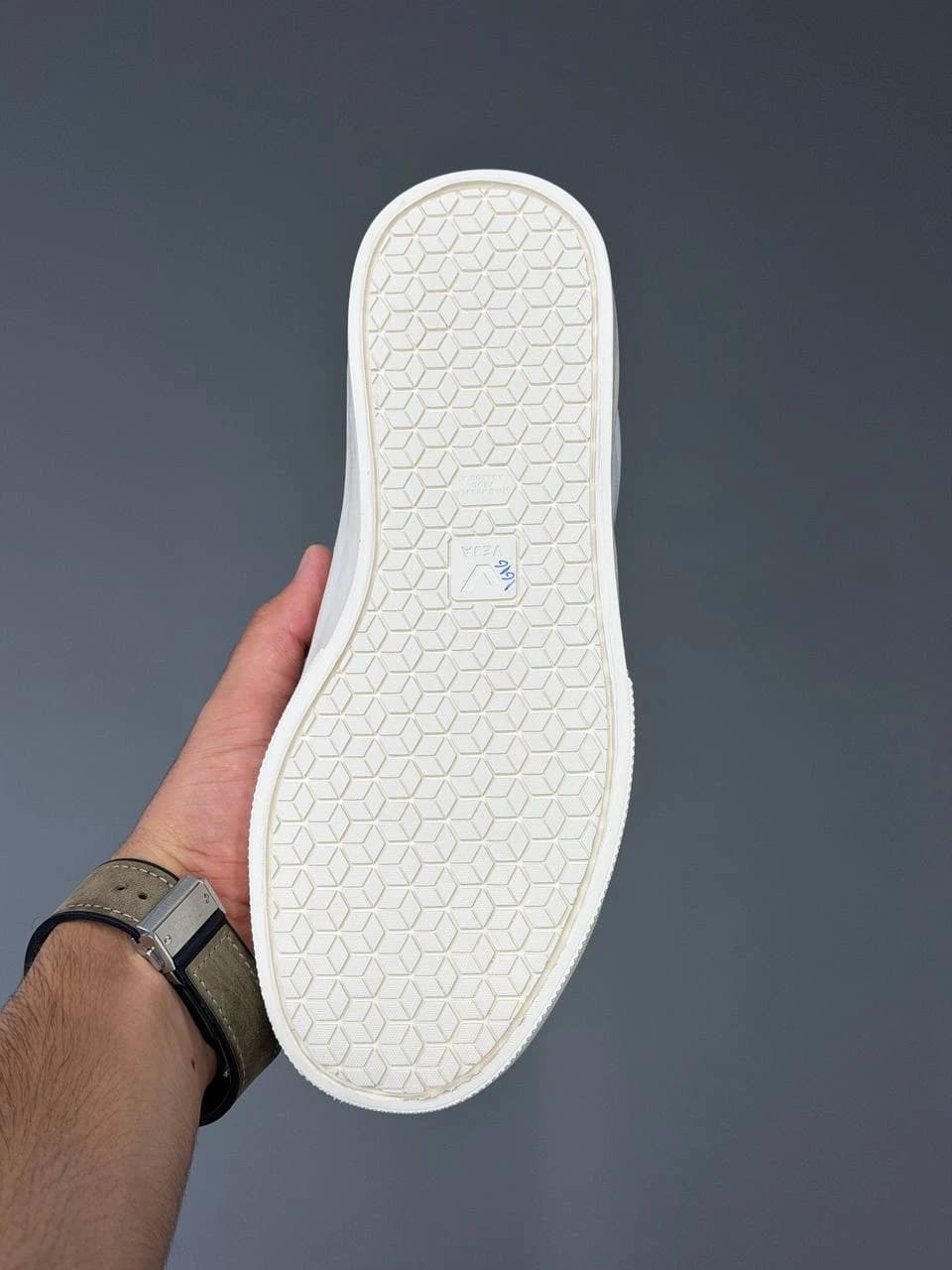 کتونی وجا سفید طوسی Veja White Gray — تصویر ۵