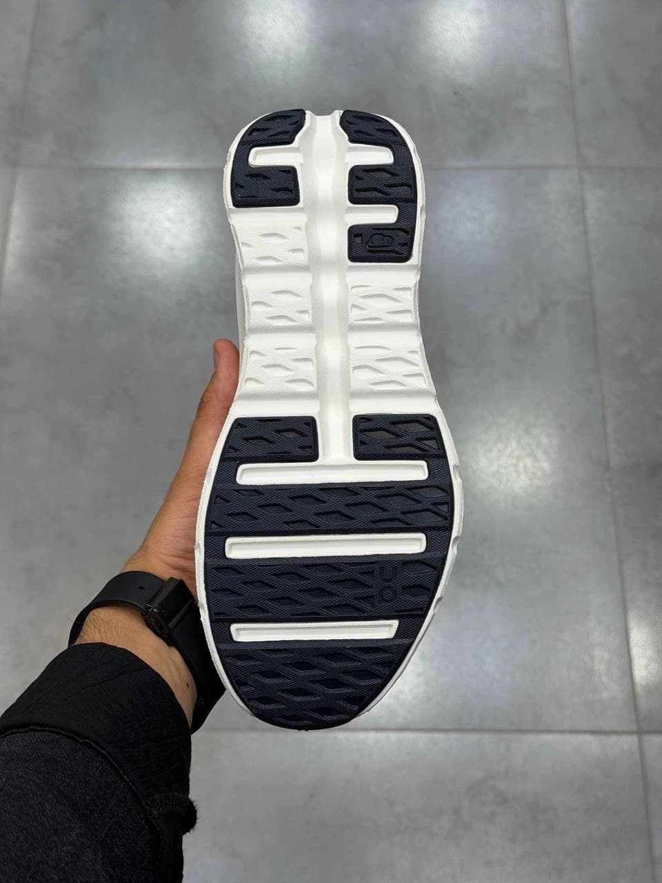 کتونی آن رانینگ کلود تیت سورمه ای سفید On Running Cloudtilt Navy White — تصویر ۱۰