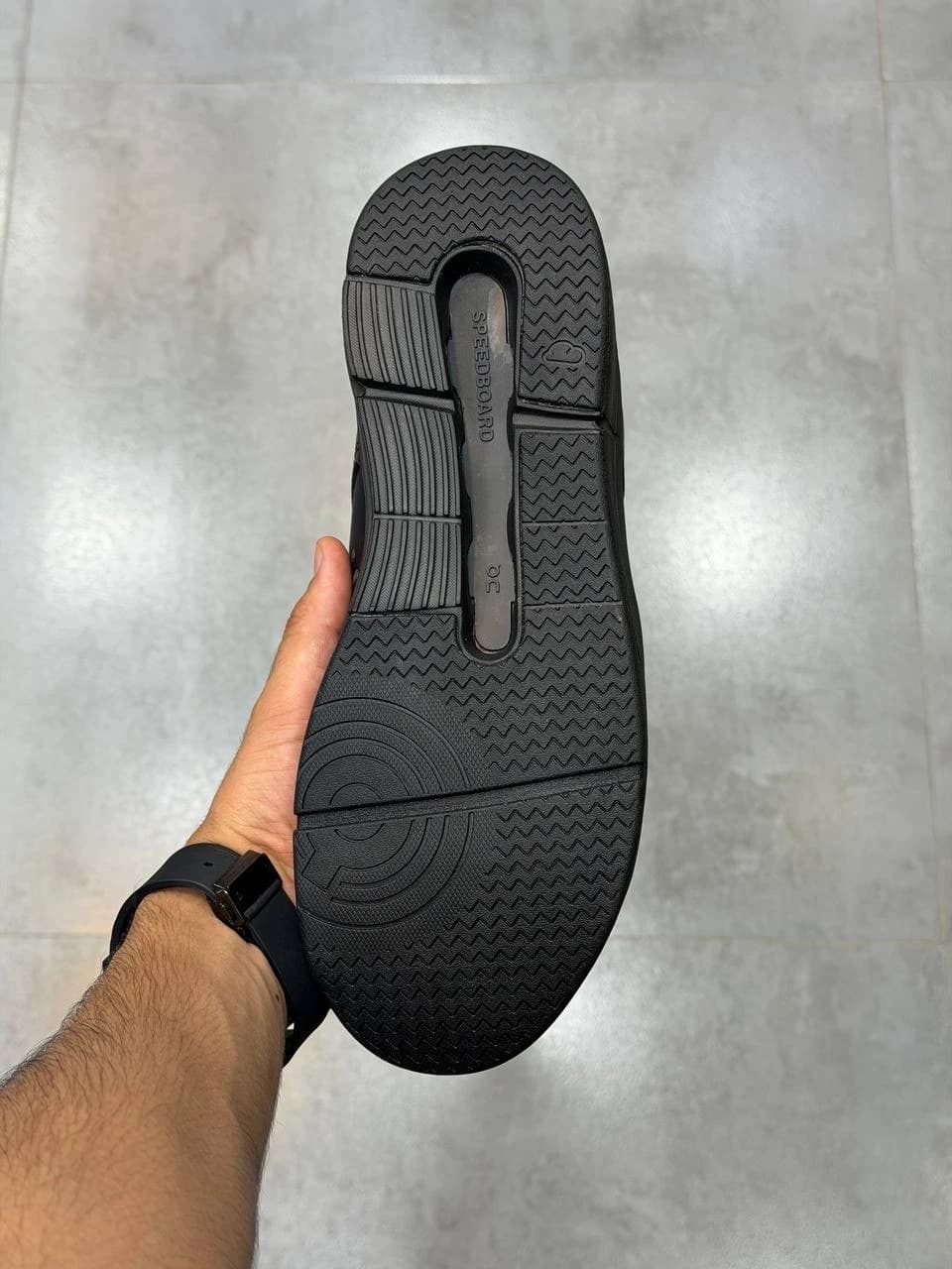کتونی آن رانینگ راجر کلاب هاوس مشکی On Ronning THE ROGER Clubhouse Black — تصویر ۱۲