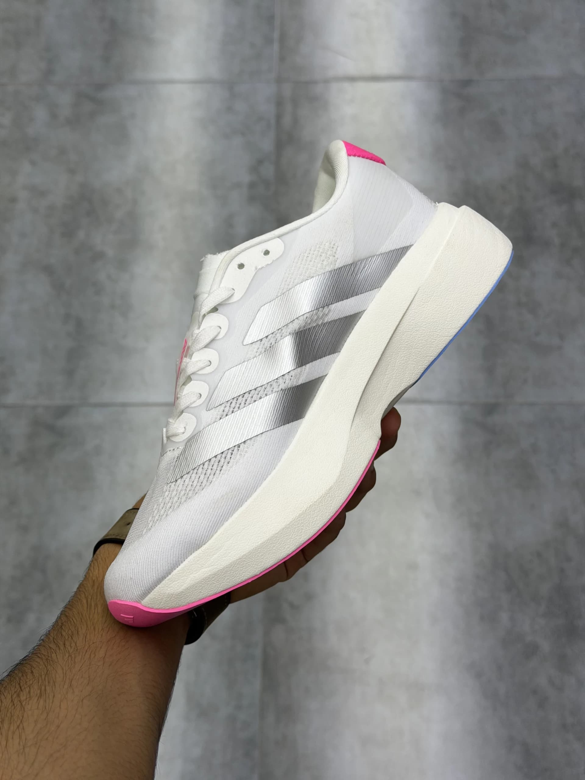 کتونی آدیداس آدیزیرو اوو اس ال سفید نقره ای صورتی Adidas Adizero Evo SL White Silver Pink — تصویر ۴