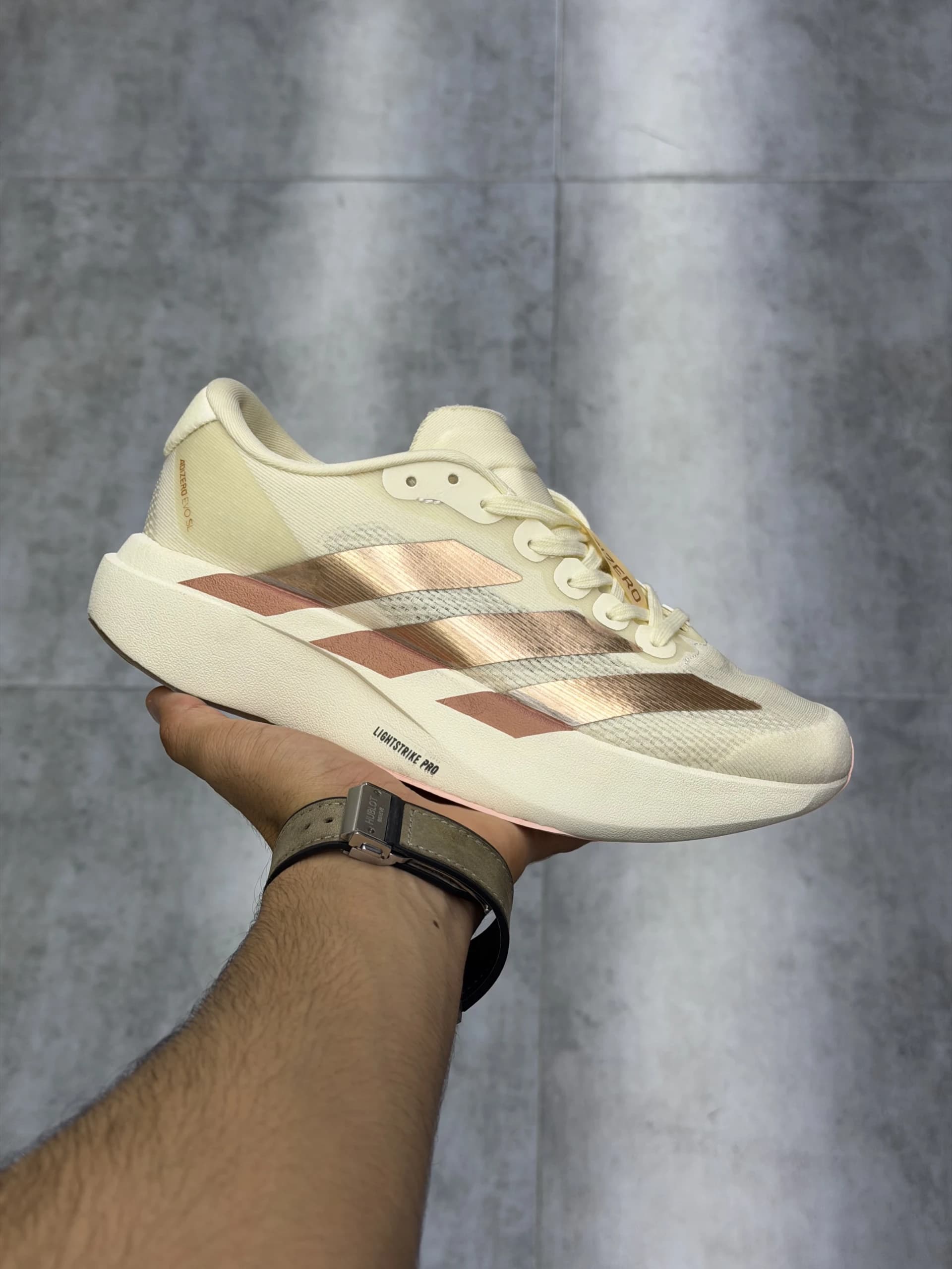 کتونی آدیداس آدیزیرو اوو اس ال کرم طلایی Adidas Adizero Evo SL Cream Gold — تصویر ۲
