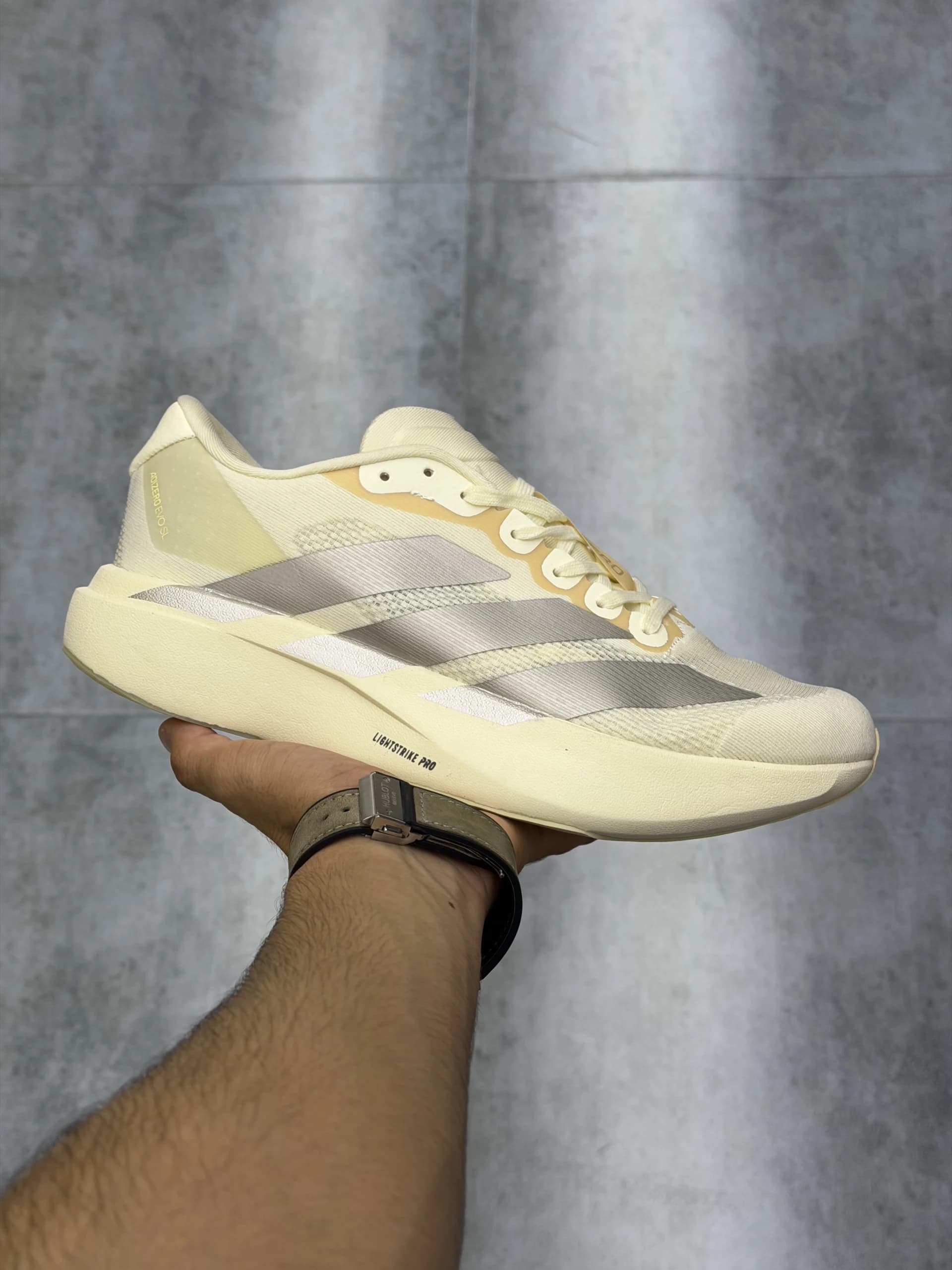کتونی آدیداس آدیزیرو اوو اس ال کرم نقره ای Adidas Adizero Evo SL Cream White Silver — تصویر ۶