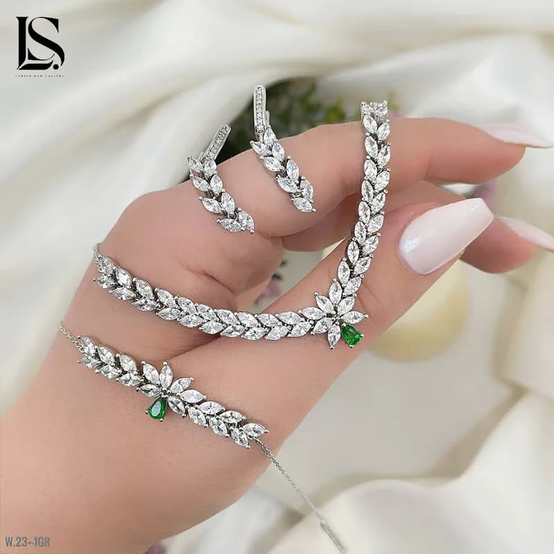 سرویس زنجیری نقره زنانه لاریسا SZ23 — تصویر ۲