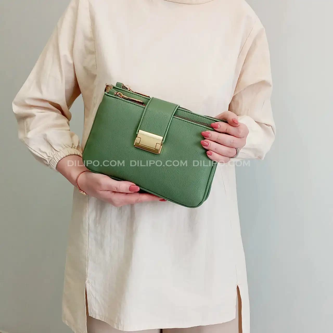 کیف دوشی سه خانه زنانه شاراوین 2599 — تصویر ۱۲