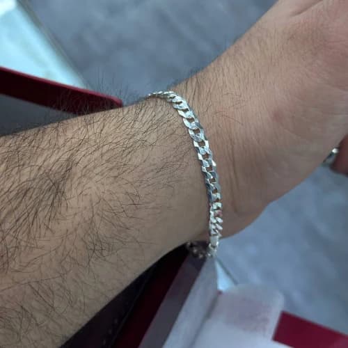 دستبند کارتیر مدل پَری ایتالیا 5میل — تصویر ۳