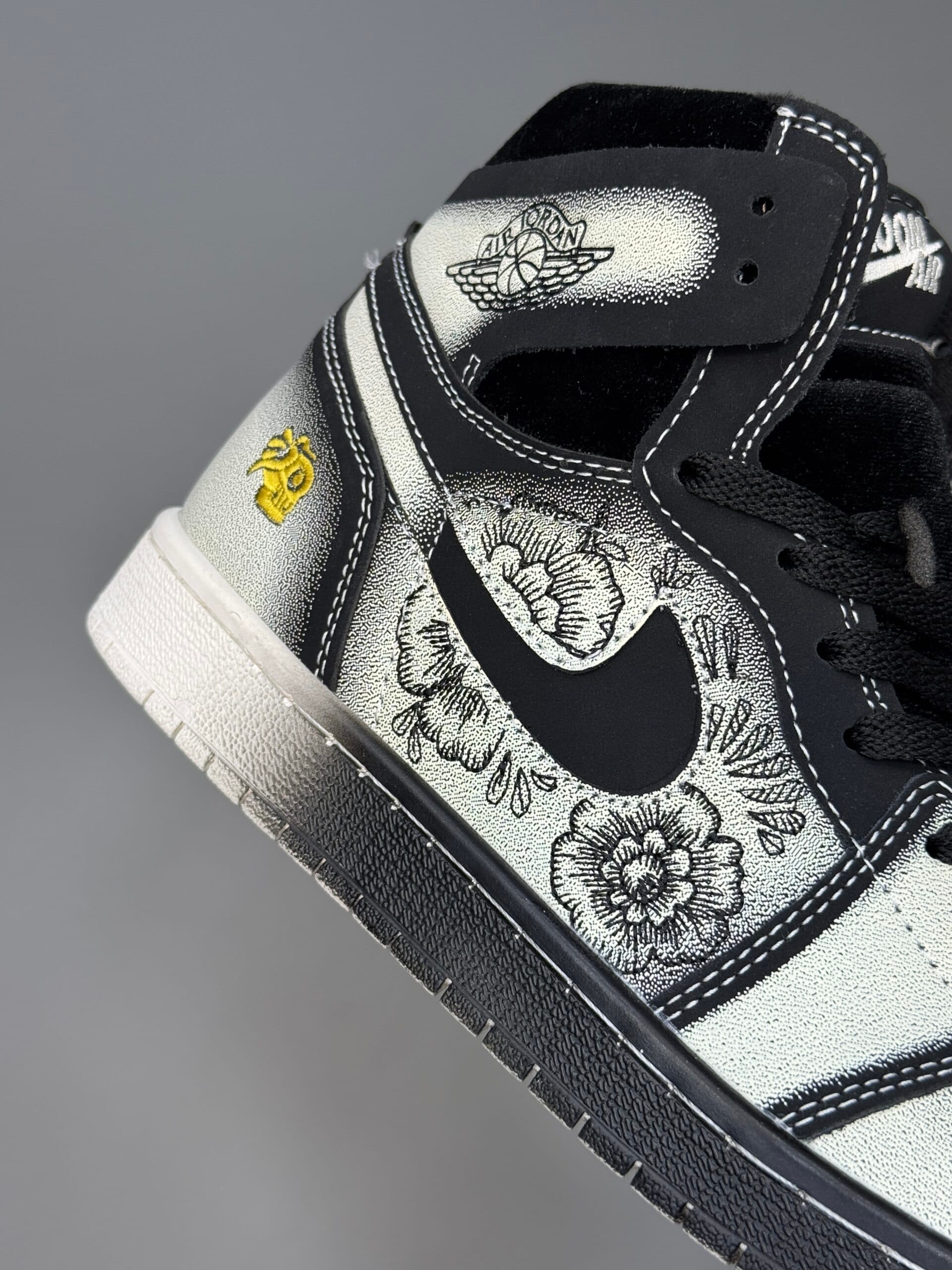کتونی نایک ایر جردن وان ساقدار فامیلیا Nike Air Jordan 1 Familia — تصویر ۱۲