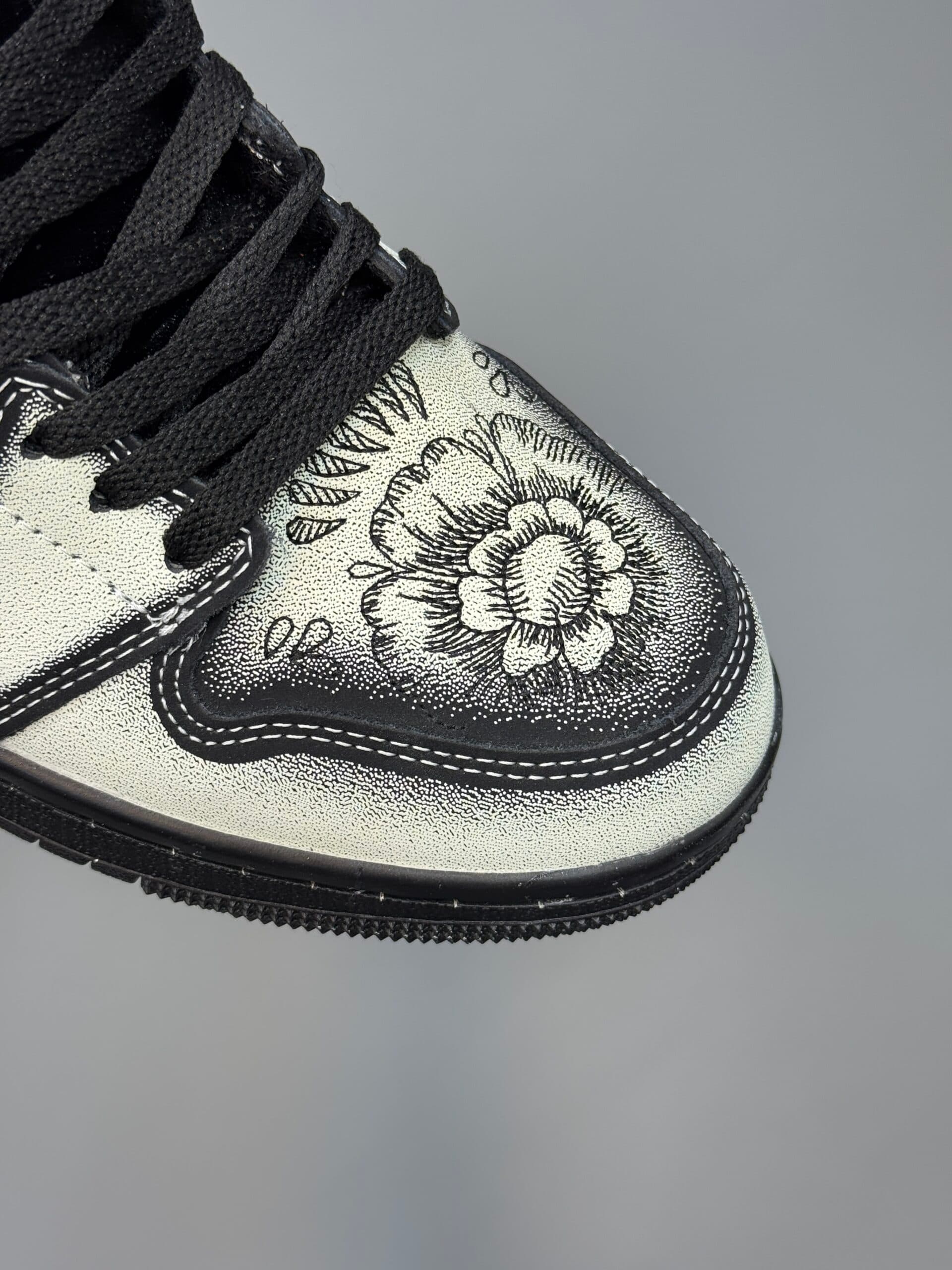 کتونی نایک ایر جردن وان ساقدار فامیلیا Nike Air Jordan 1 Familia — تصویر ۱۱