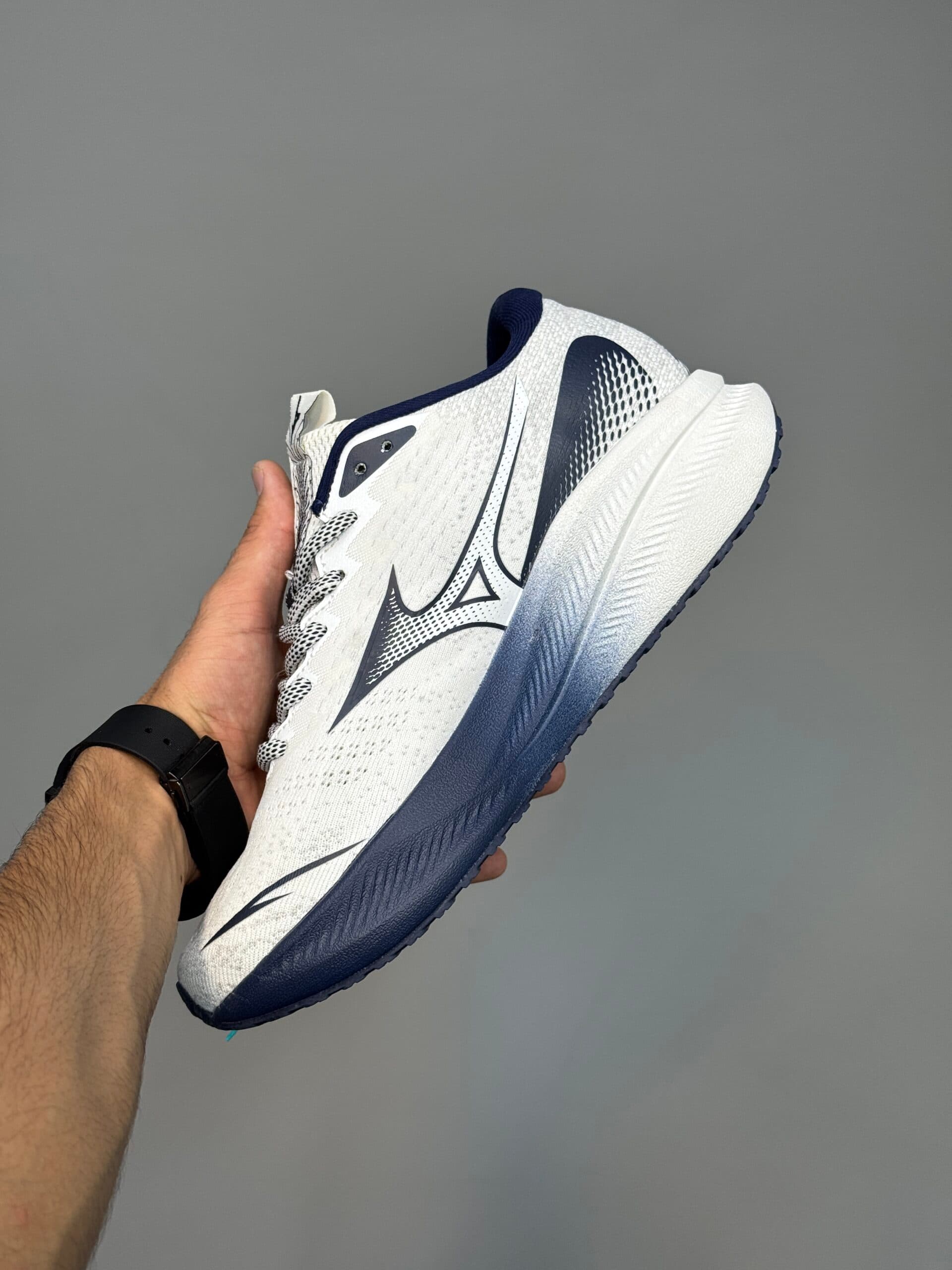 کتونی میزانو استرو پلاس سفید سرمه ای Mizuno Astro Plus Navy White — تصویر ۹