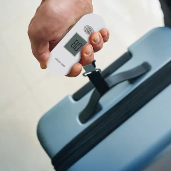 ترازوی دیجیتال چمدان گرین لاین Weight Mate Digital Luggage Scale — تصویر ۴