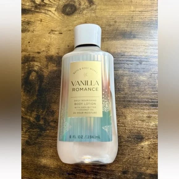 لوسیون بدن بث اند بادی ورک Vanilla Romance حجم ۲۳۶ میل — تصویر ۵