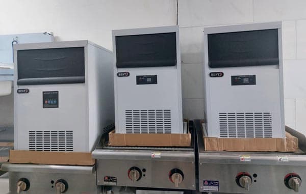 یخساز 60 کیلویی بست مدل BEST-B60 — تصویر ۴