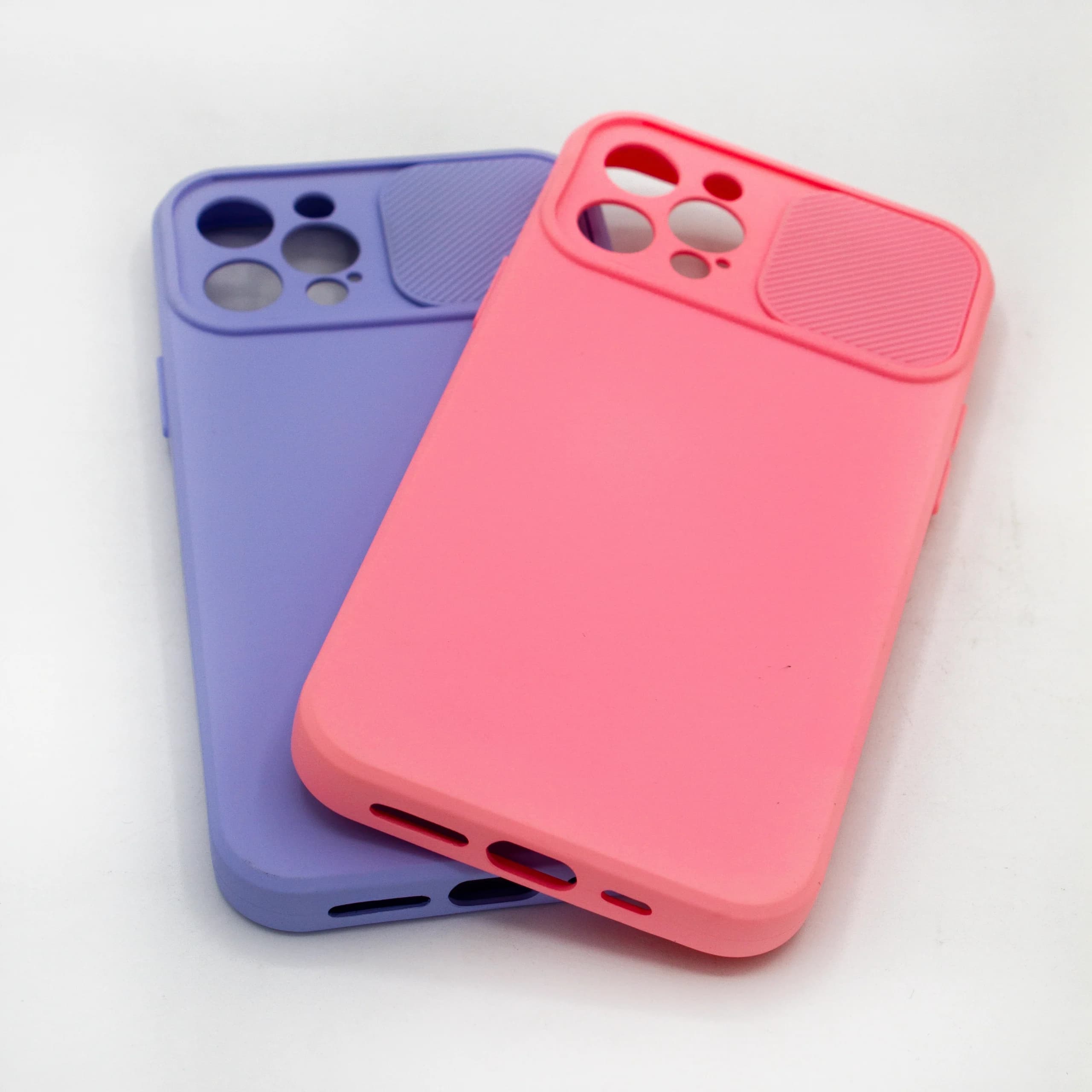 قاب کاور سیلیکونی محافظ لنزدار iPhone 12 PRO