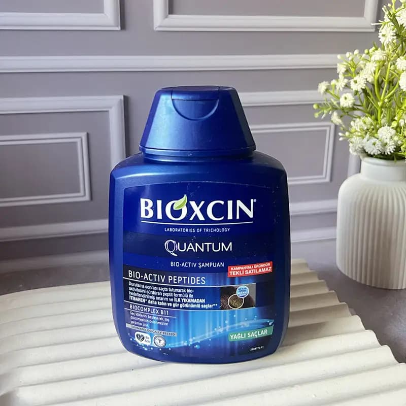 شامپو ضد ریزش موهای چرب بیوکسین (BIOXCIN)