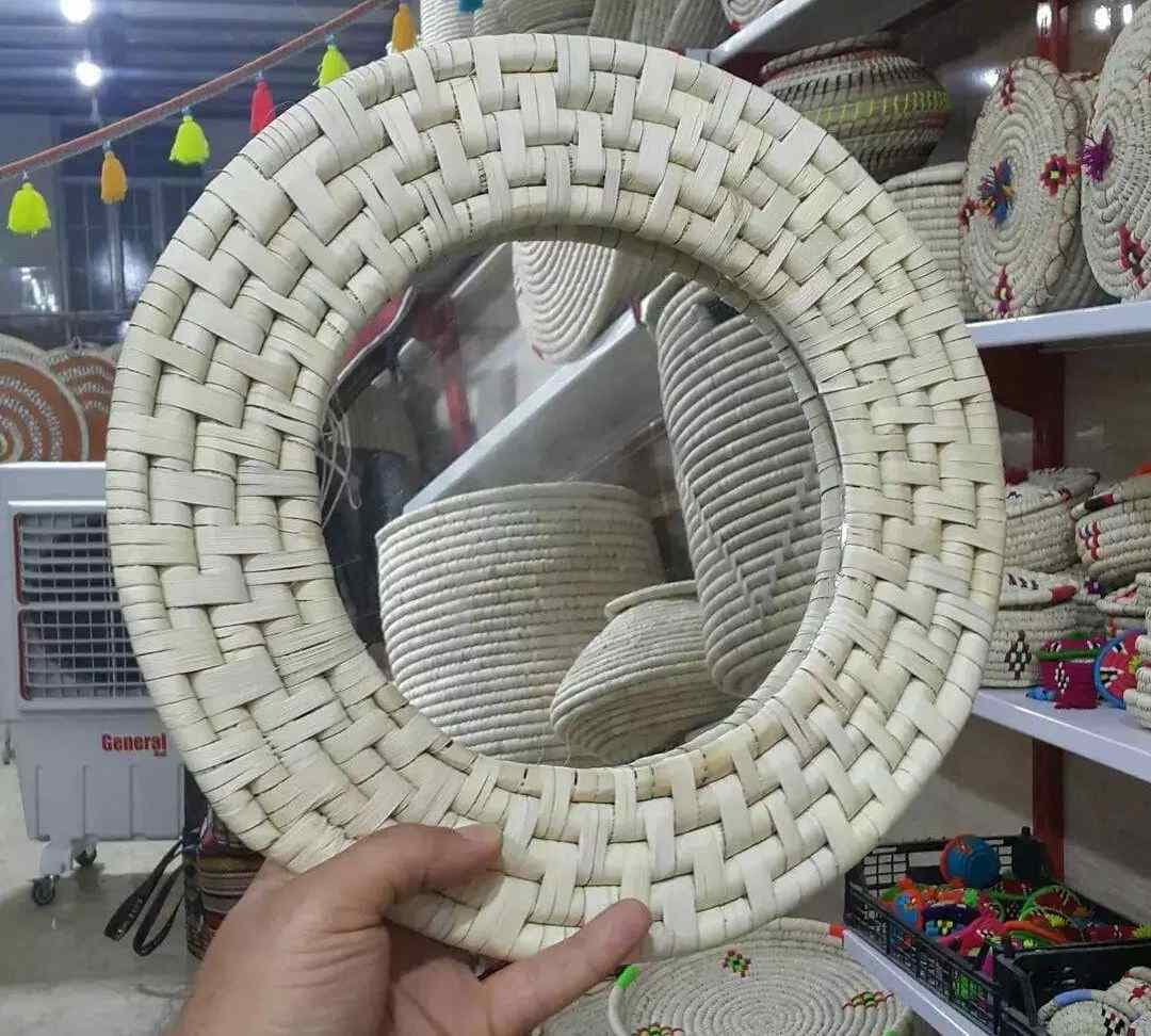 قاب حصیری دایره بافت اجری — تصویر ۲