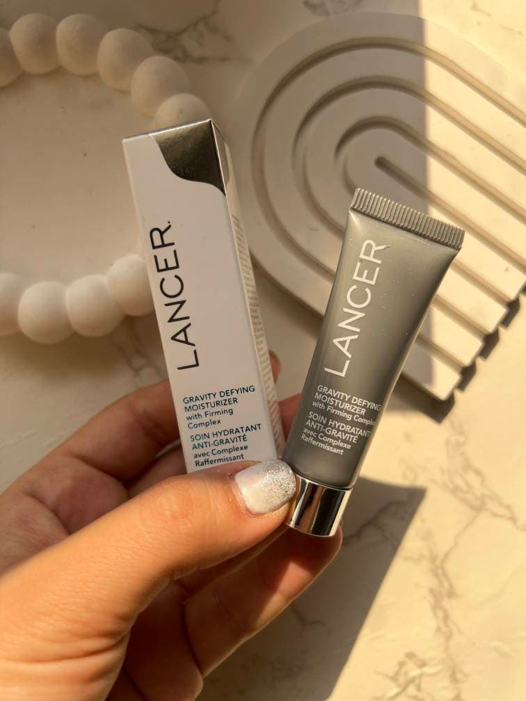 مرطوب کننده لنسر Lancer مدل Gravity Defying Moisturizer — تصویر ۲