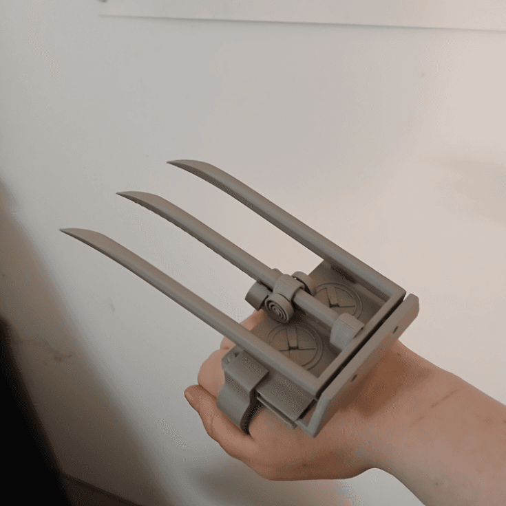 پنجه متحرک ولورین (Wolverine)