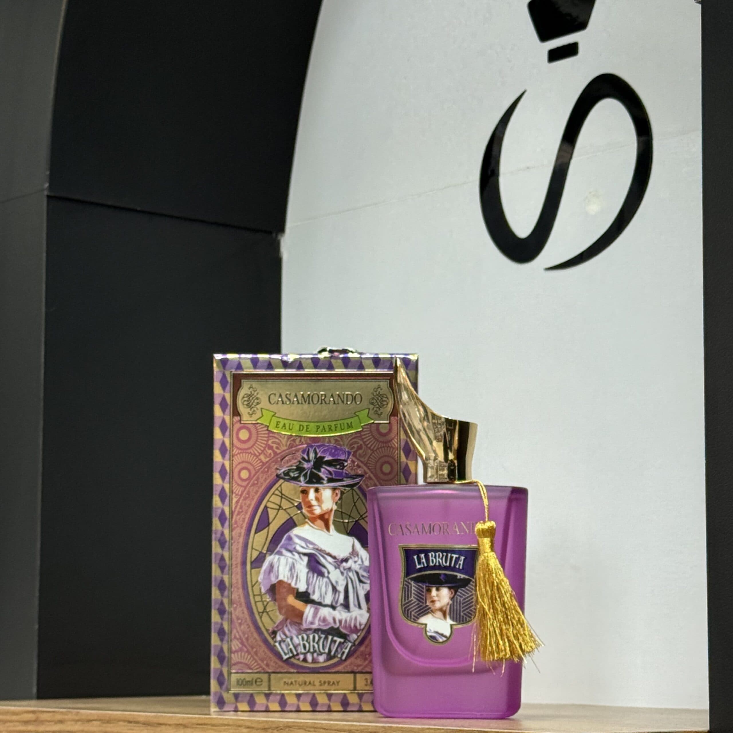 عطر ادکلن کازاموراتی زرجف لاتوسکا(فرگرنس) — تصویر ۷