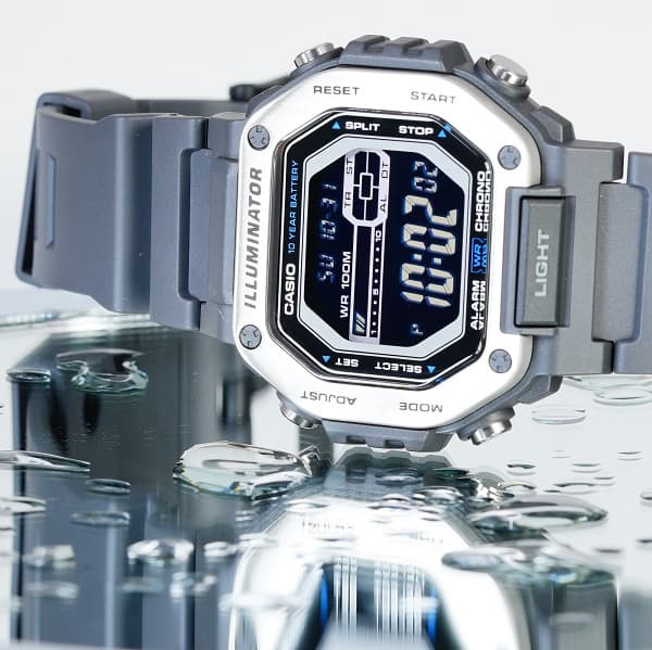 ساعت مردانه برند CASIO مدل MWD-110H-8BVDF — تصویر ۹