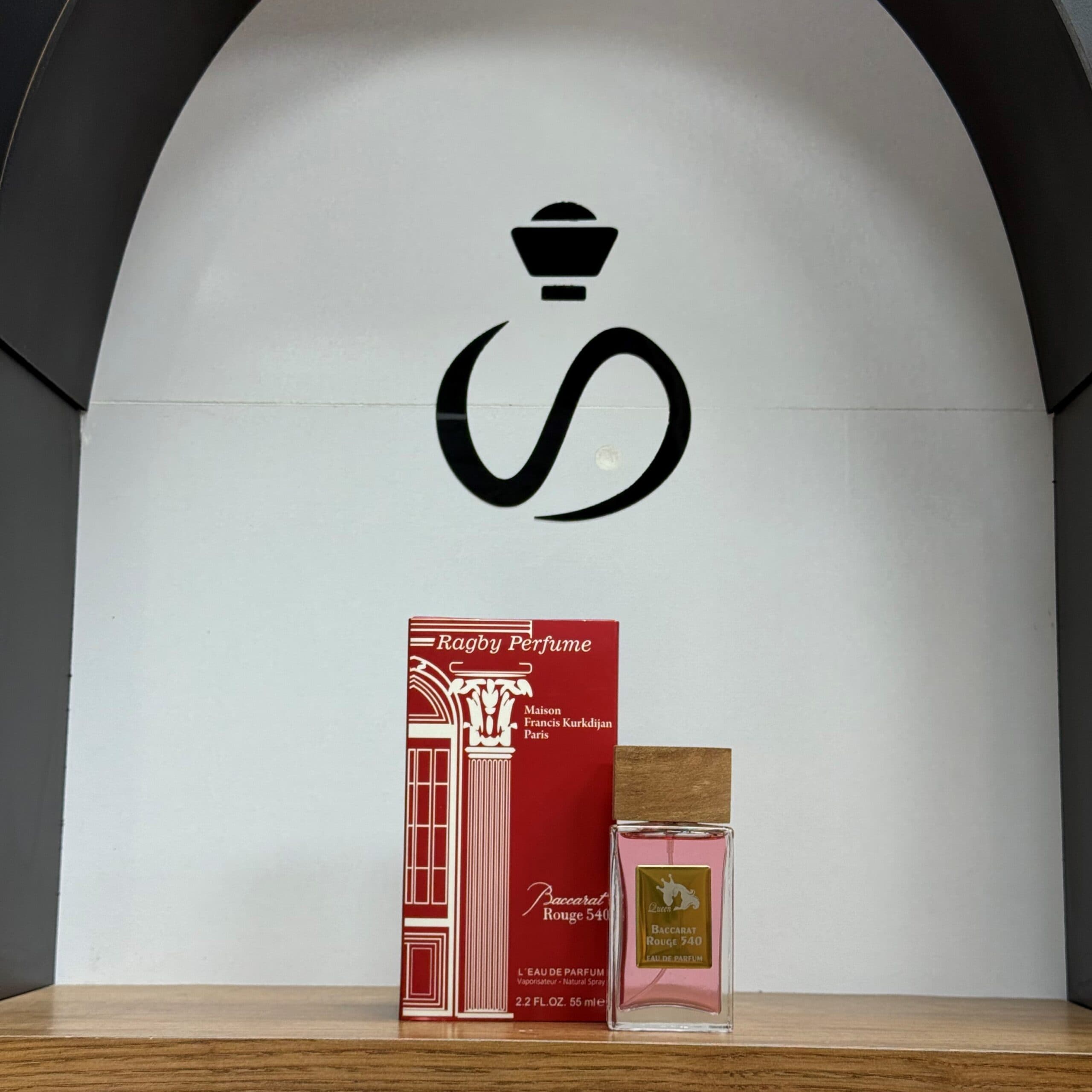 عطر ادکلن زنانه 55 میل باکارت قرمز — تصویر ۳