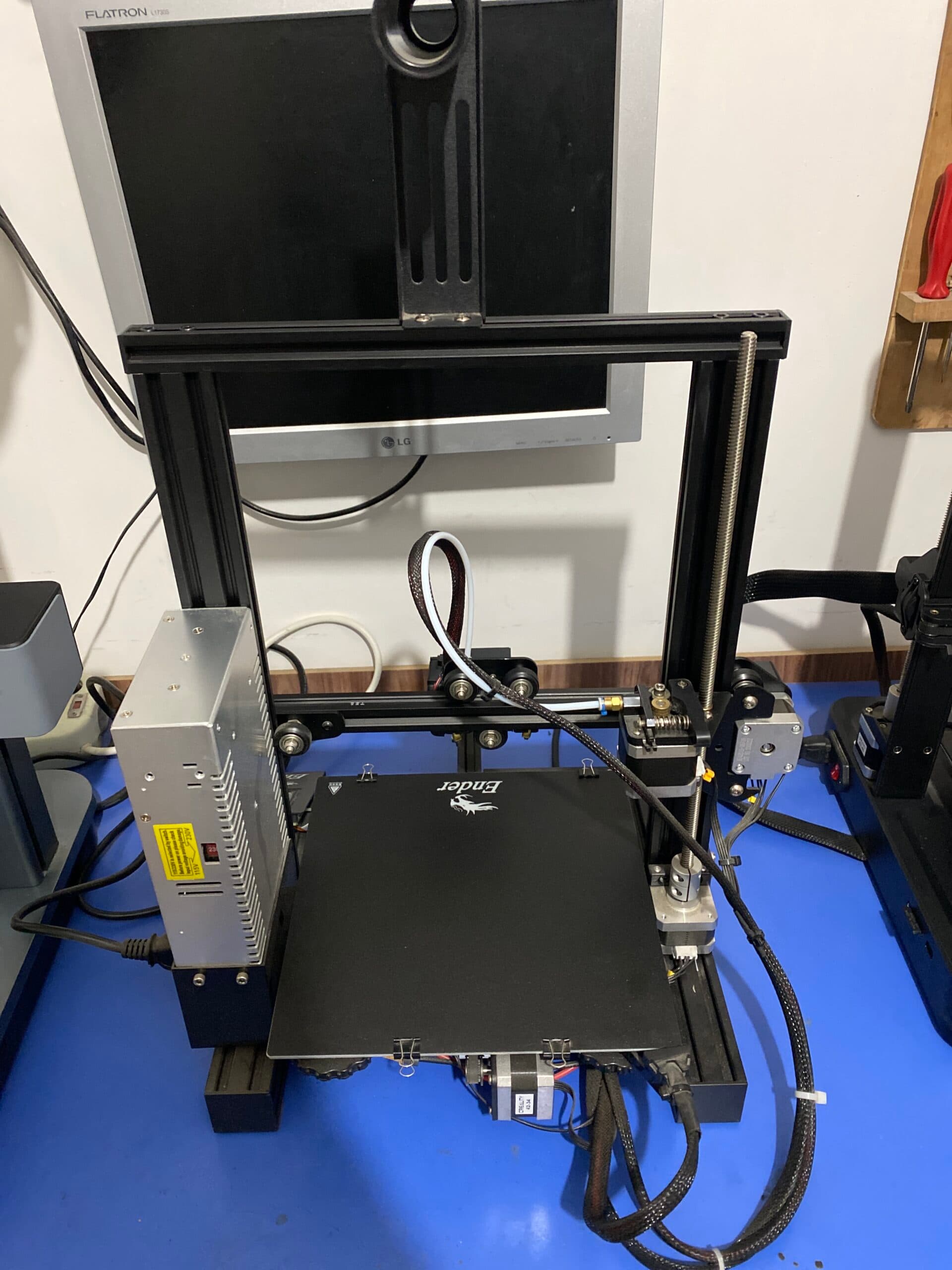 پرینتر سه بعدی Creality Ender 3 (کارکرده) — تصویر ۴