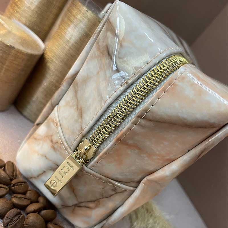 کیف آرایشی تارت Tarte