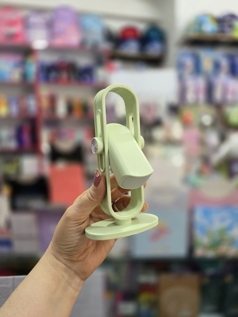چراغ مطالعه مینیمال — تصویر ۴