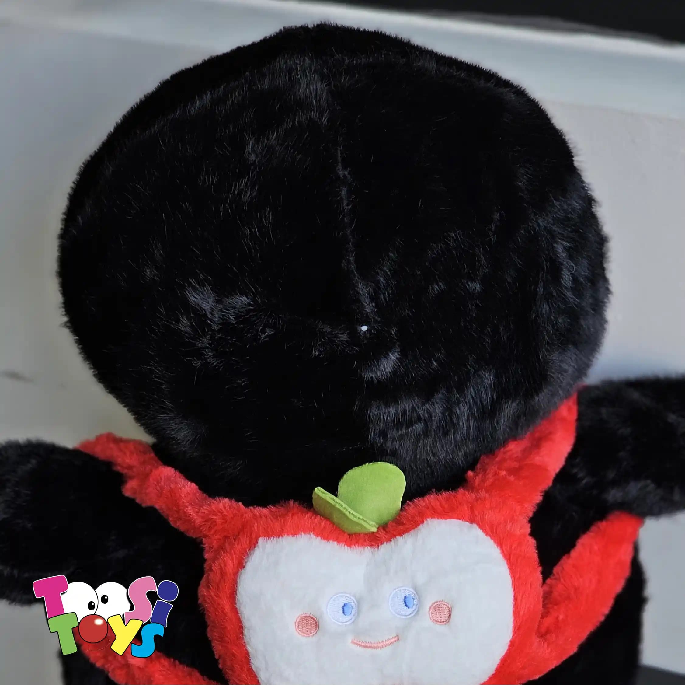 عروسک پنگوئن کیف قرمز — تصویر ۵