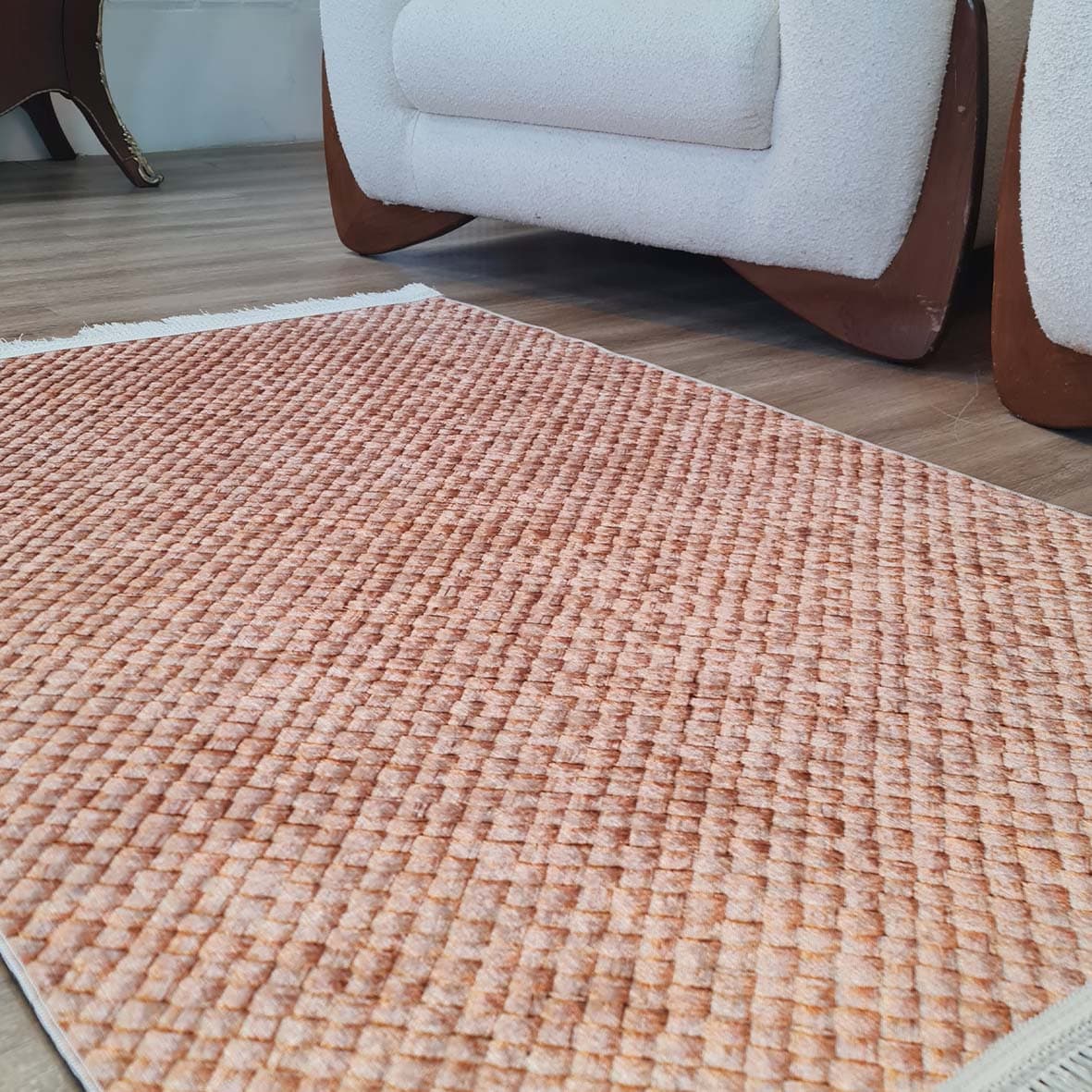 فرش ماشینی چاپی | فرشینه مخمل هازان ترک استپ دار (ضد سر) طرح مدرن کد U220 — تصویر ۸