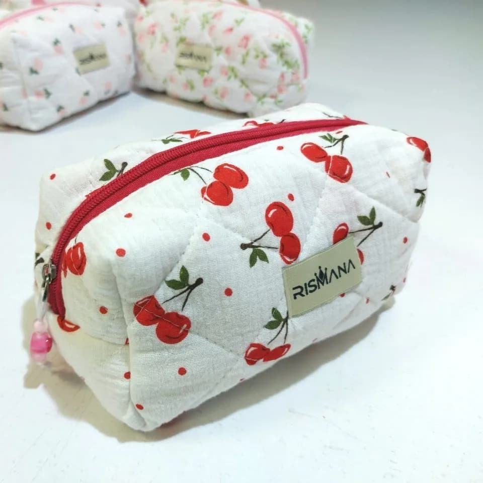 کیف لوازم آرایشی پارچه ای طرح دار (فانتزی) — تصویر ۵