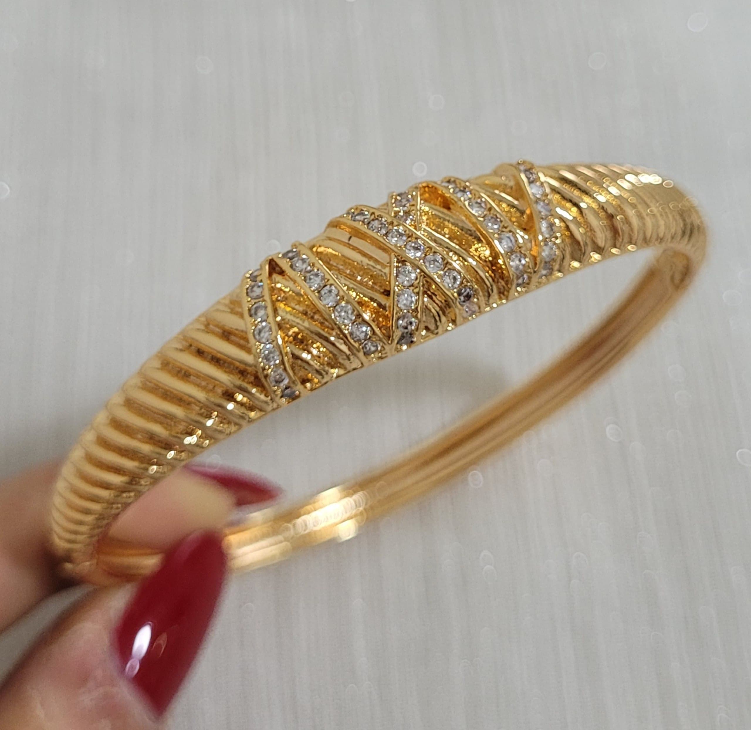 دستبند نگینی کد 25582