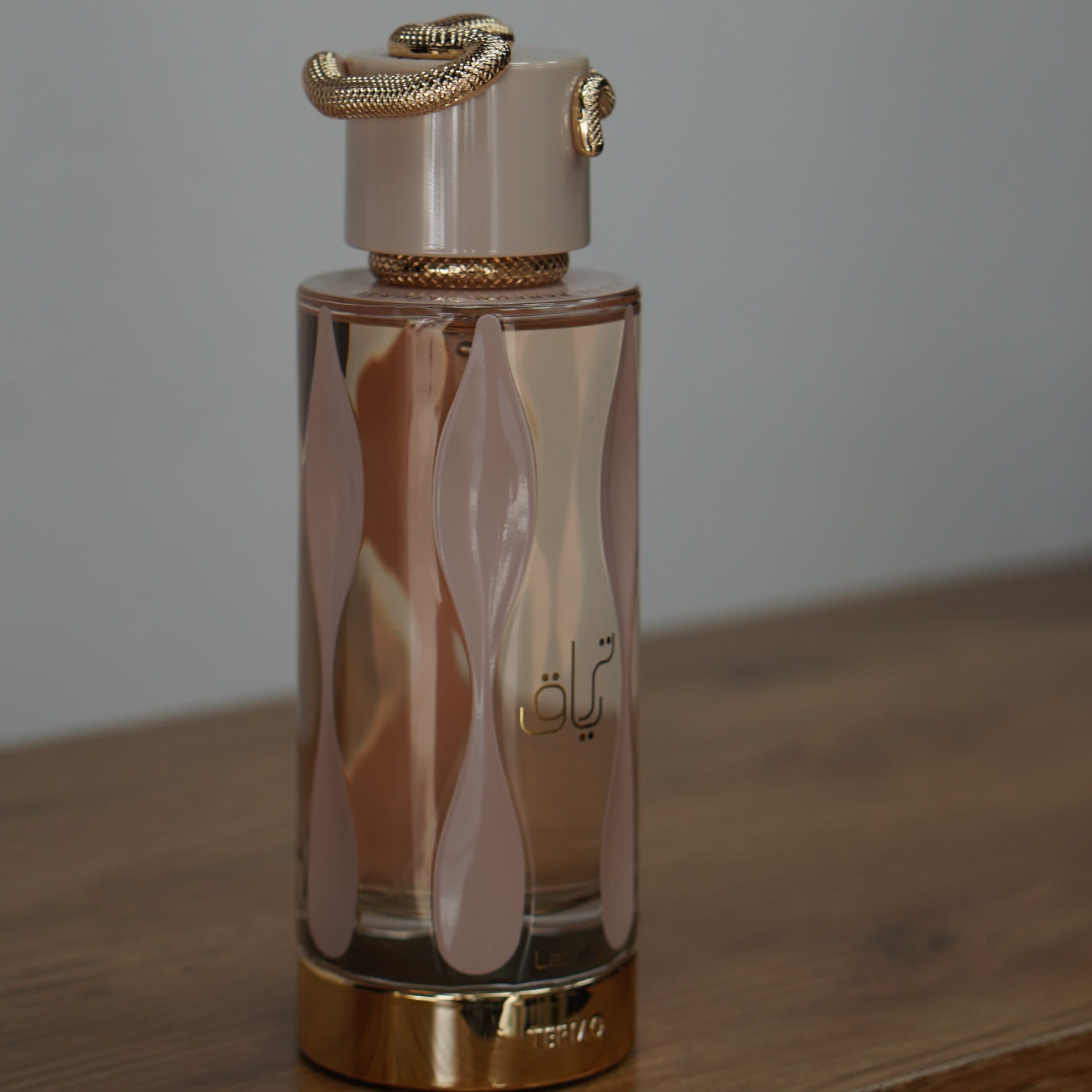 عطر ادکلن تریاق ادوپرفیوم لطافه(صورتی) — تصویر ۲