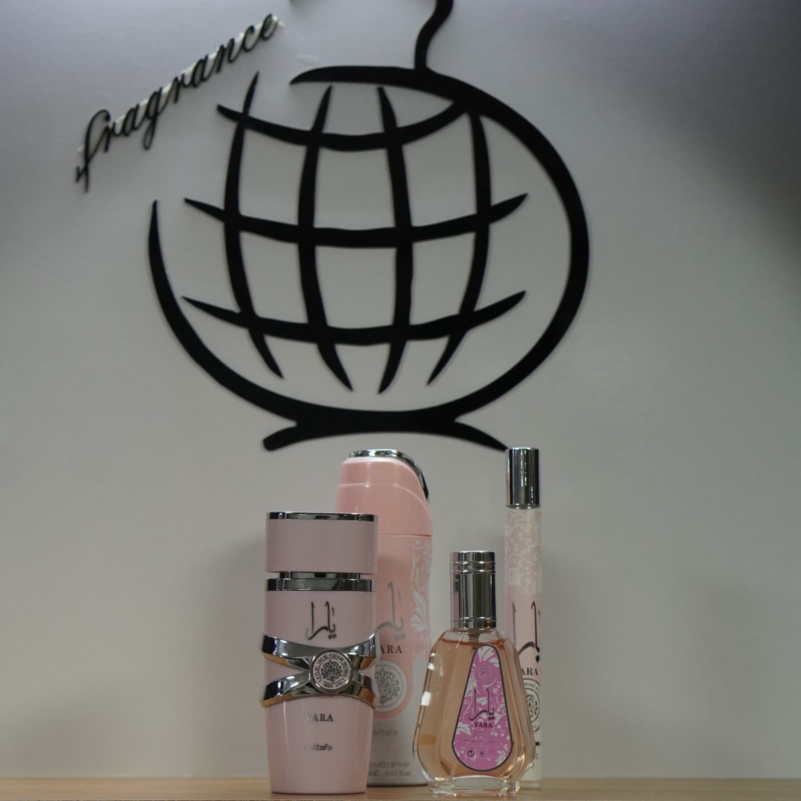 عطر ادکلن زنانه یارا صورتی — تصویر ۱۰