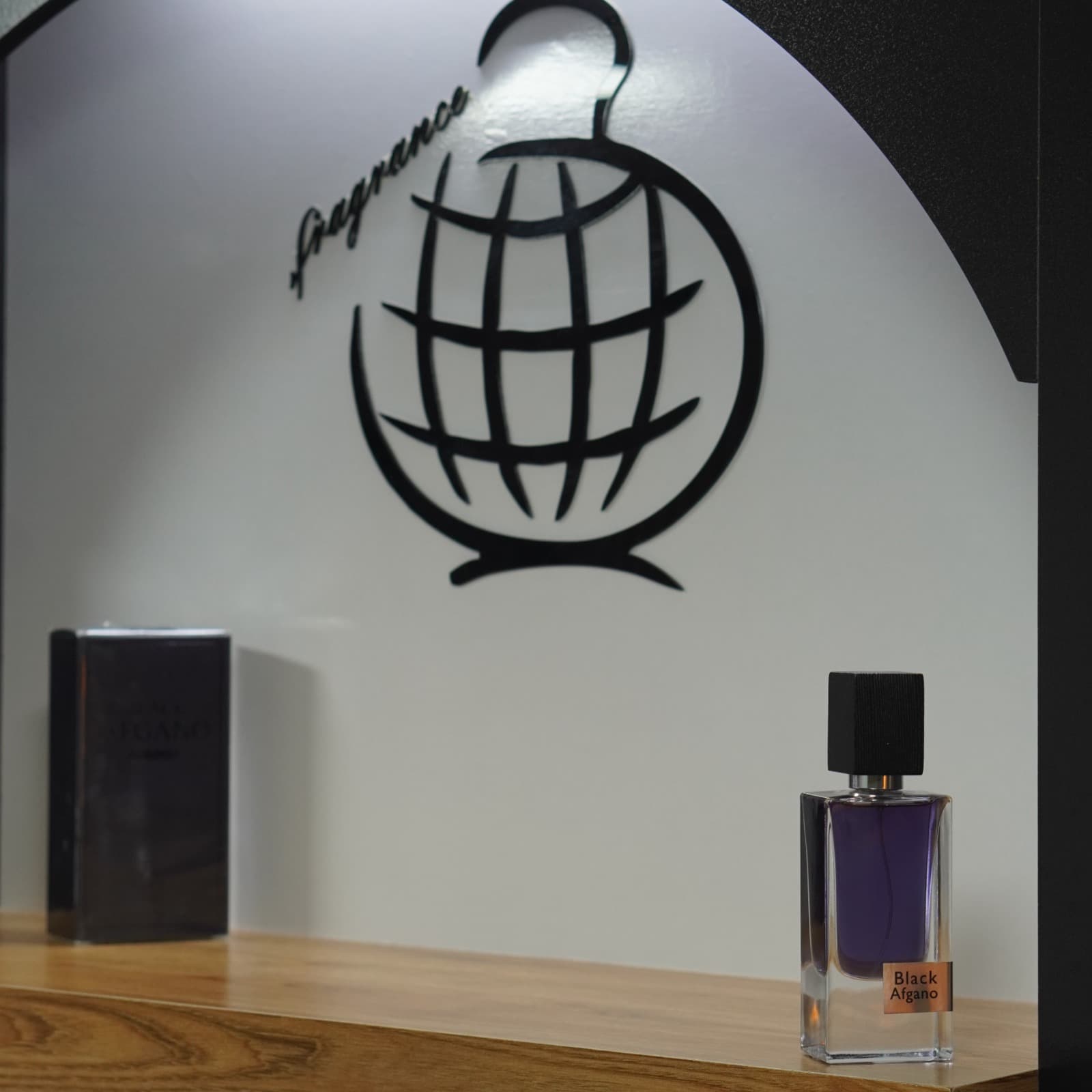 عطر ادکلن مردانه بلک افغان(فرگرنس) — تصویر ۶