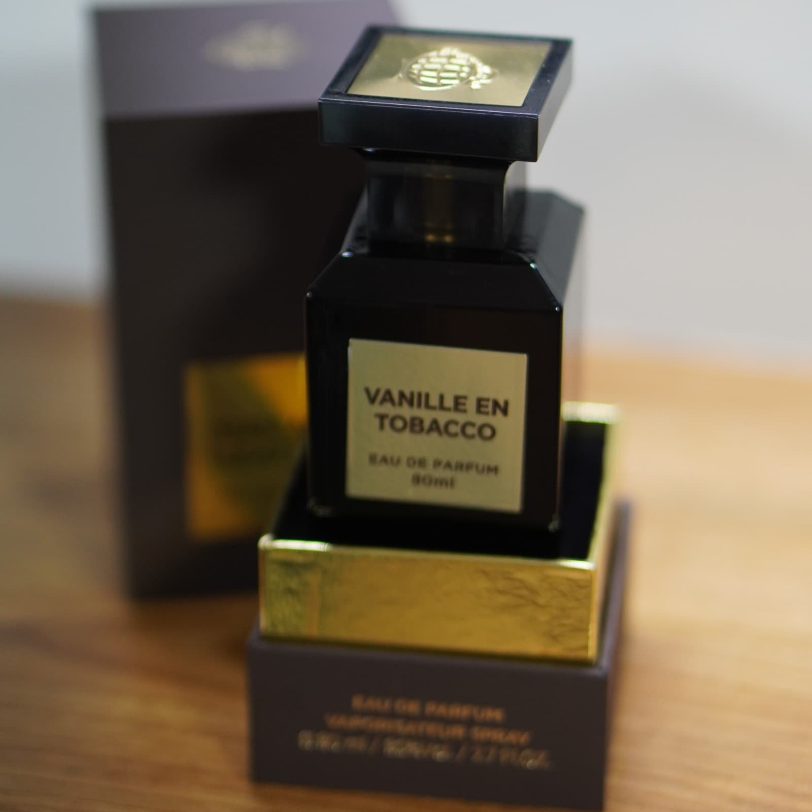عطر ادکلن مردانه تامفورد توباکو وانیل 80 میل فرگرنس ورد