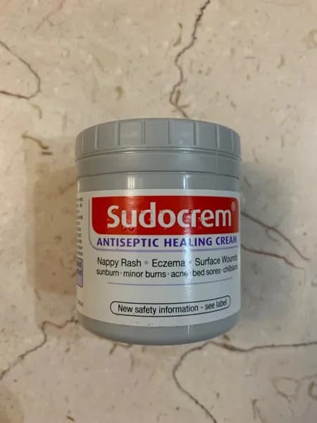 ترمیم کننده و ضد التهاب سودوکرم (Sudocrem) — تصویر ۴