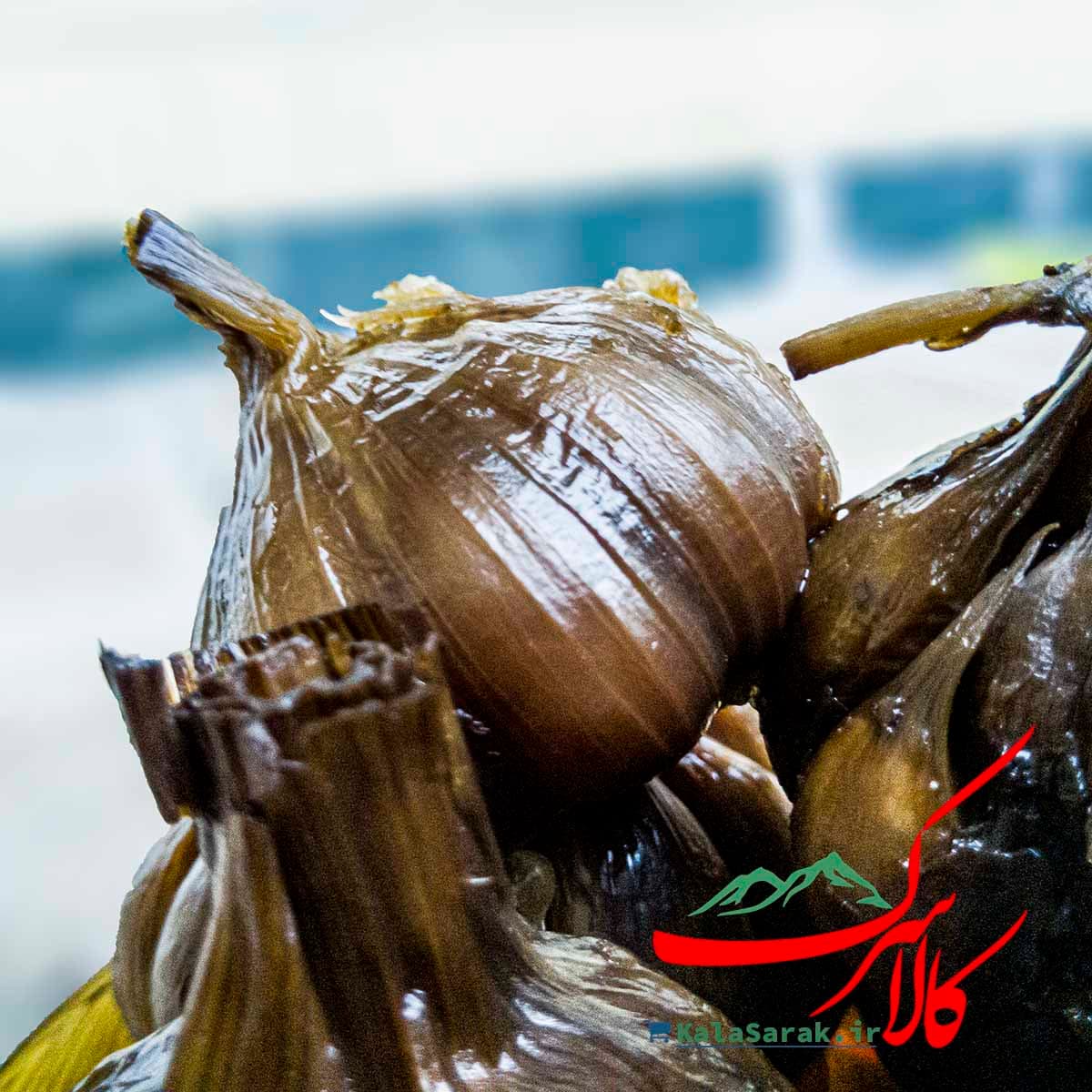 سیرترشی سه ساله – 1 کیلوگرمی — تصویر ۳