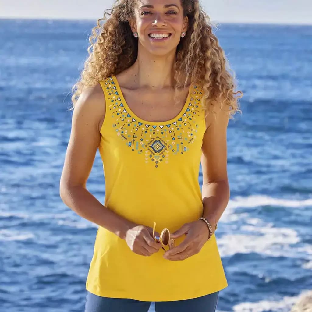 تاپ زنانه یقه گردنبندی برند Atlas for Women — تصویر ۹